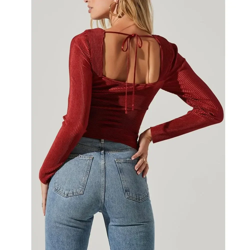 Astr The Label Plisse Cut Out Twist Bust Top Brick Color Size Medium